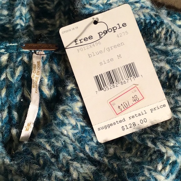 Free People chunky knit oversized cardigan  blue green metallic thread M - Picture 7 of 7